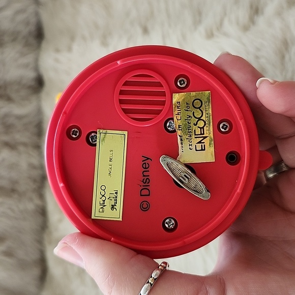 Enesco Disney Jingle Bell Musical decoration Christmas scene Mickey Santa Pluto - Picture 5 of 5